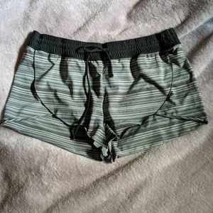 Athleta Stripped Running Shorts L